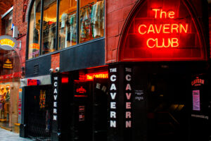 caverna club